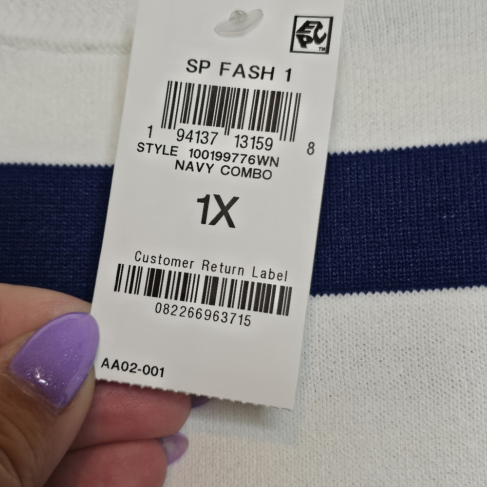 ON 34th Striped Navy and White Crewneck Sweater - Picture 7 of 12